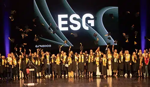 remise des diplômes des alternants en supply chain de l'Ecole de commerce ESG de Toulouse