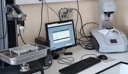 un laboratoire ultra moderne de l'ETSL