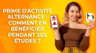 Etudiente en apprentissage heureuse de recevoir sa prime d'activité