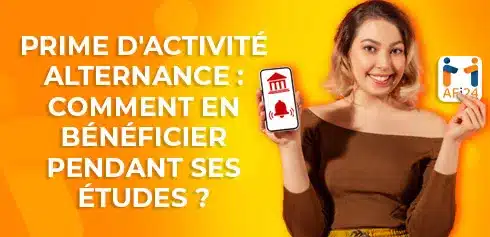 Etudiente en apprentissage heureuse de recevoir sa prime d'activité