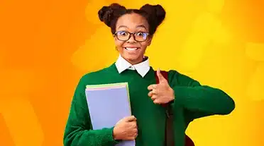 étudiante qui lève le pouce car elle connais toutes les aides à l'alternance grâce à AFi24