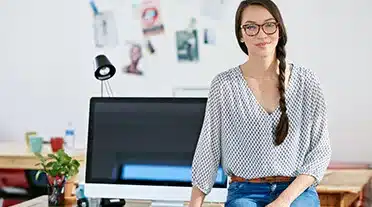 Responsable RH seraine pour embaucher une alternance car elle as toute les infos