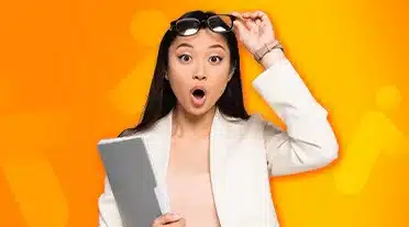 Etudiante surprise car elle va avoir des congés en alternance