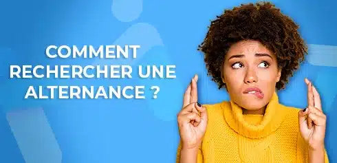 Jeune étudiante croise les doigts pour trouver son alternance