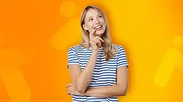 Jeune alternante qui se pose des question sur la retraite et l'apprentissage