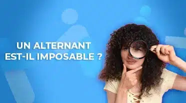 Etudiante qui vérifie à la loupe si un alternant est imposable