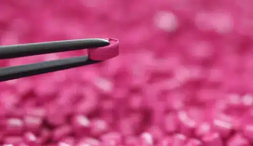 Formation Master Chimie – Parcours Contrôle et Qualité en apprentissage avec CY Tech Cergy