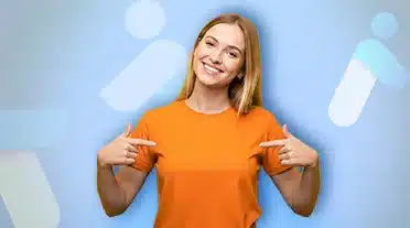 étudiante heureuse car elle a compris tous les avantages majeurs de l'apprentissage avec AFi24