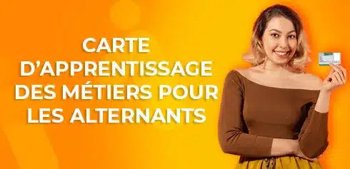apprenti heureuse d'avoir sa carte d'apprentissage des métiers