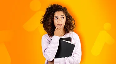 étudiante se demandant ce qu'il ce passe à la fin de son contrat d'apprentissage
